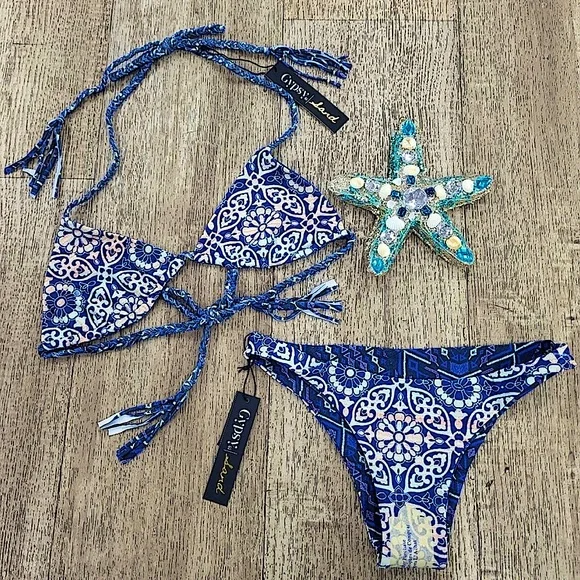 $150 MSRP NWT Reversible Gypsy '05 Blue And Pink Bikini Set - Picture 2 of 5